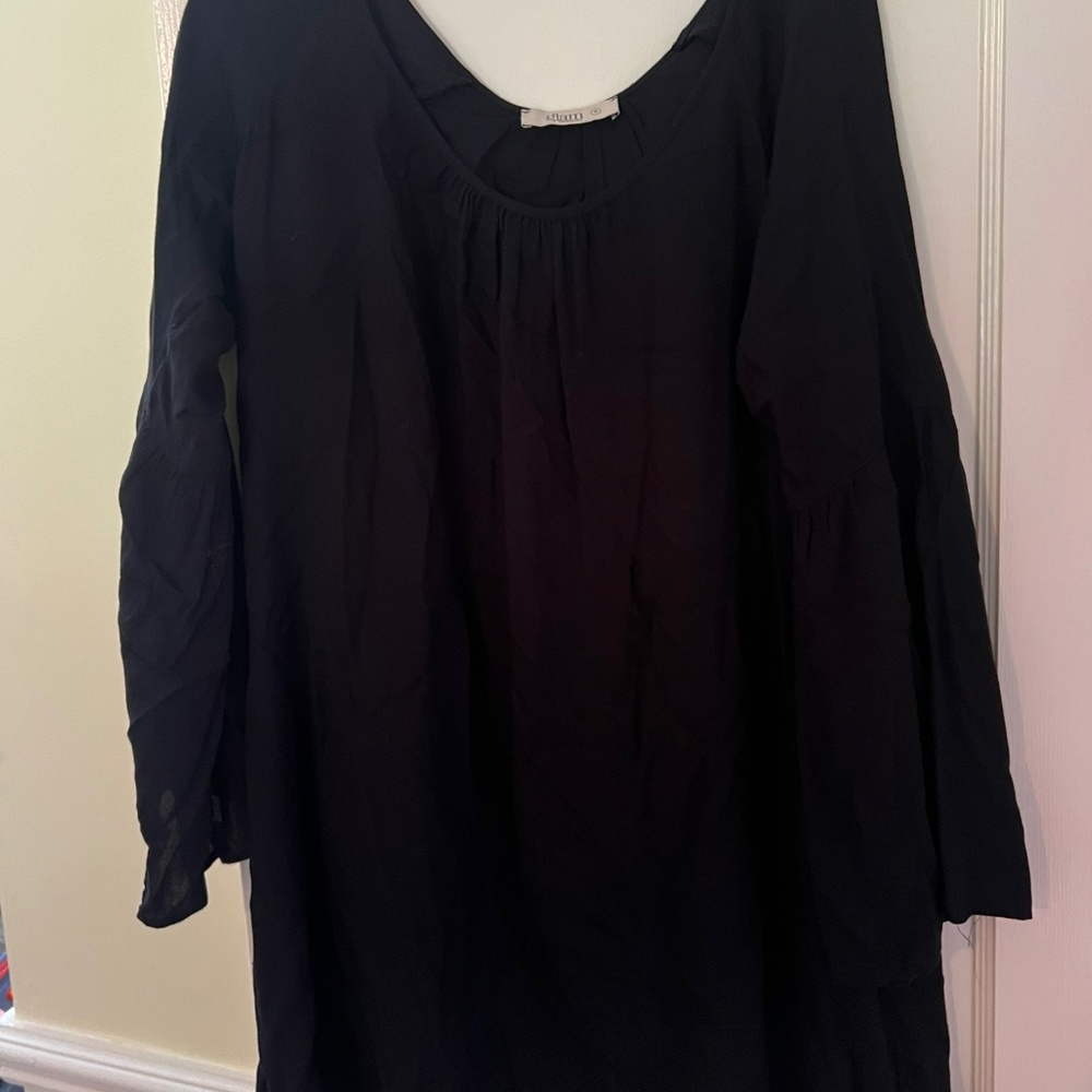 Glam Bell Sleeve Black Dress